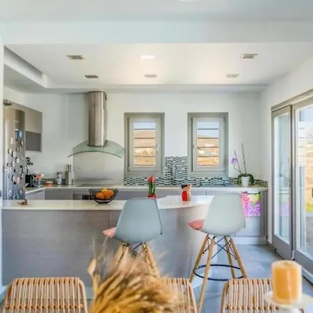Cycladic View Syros Villa Azolimnos